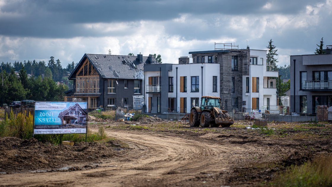 Polsko brání farmáře před žalobami od nových sousedů. Bude muset Česko řešit to samé?